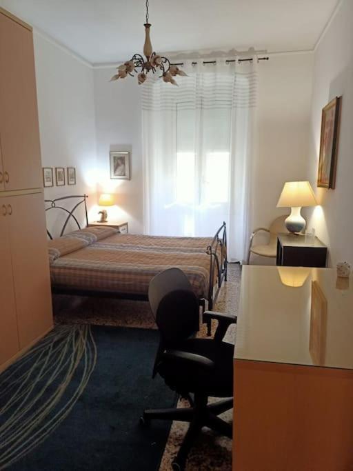 Appartamento Zona Centro Foce Genua Buitenkant foto