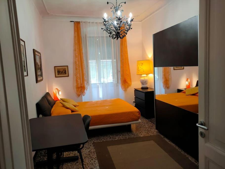Appartamento Zona Centro Foce Genua Buitenkant foto